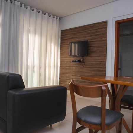Manhattan Apart Hotel Caratinga المظهر الخارجي الصورة