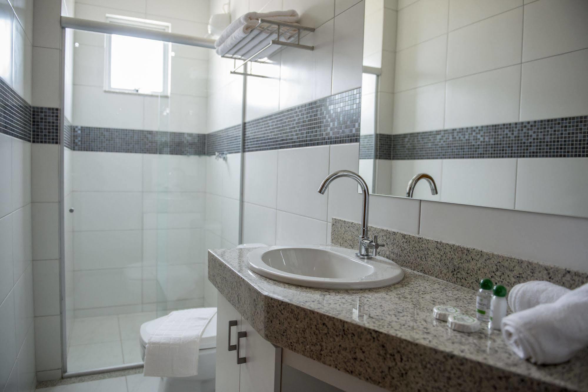 Manhattan Apart Hotel Caratinga المظهر الخارجي الصورة